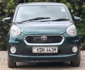 Toyota Passo 2016 Green