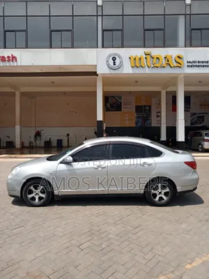 Nissan Bluebird 2007 Silver