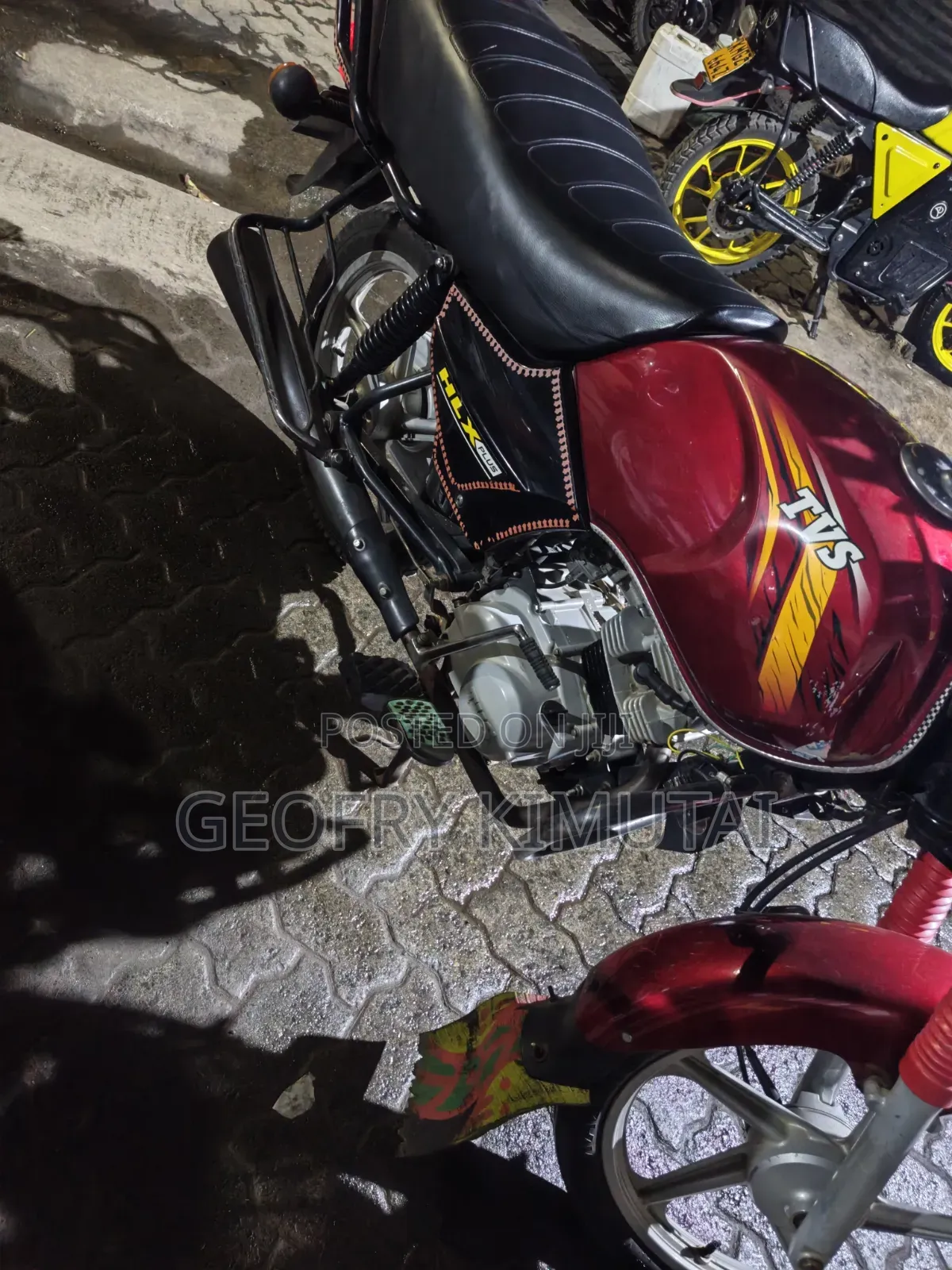 TVS HLX Plus ES 2020 Red