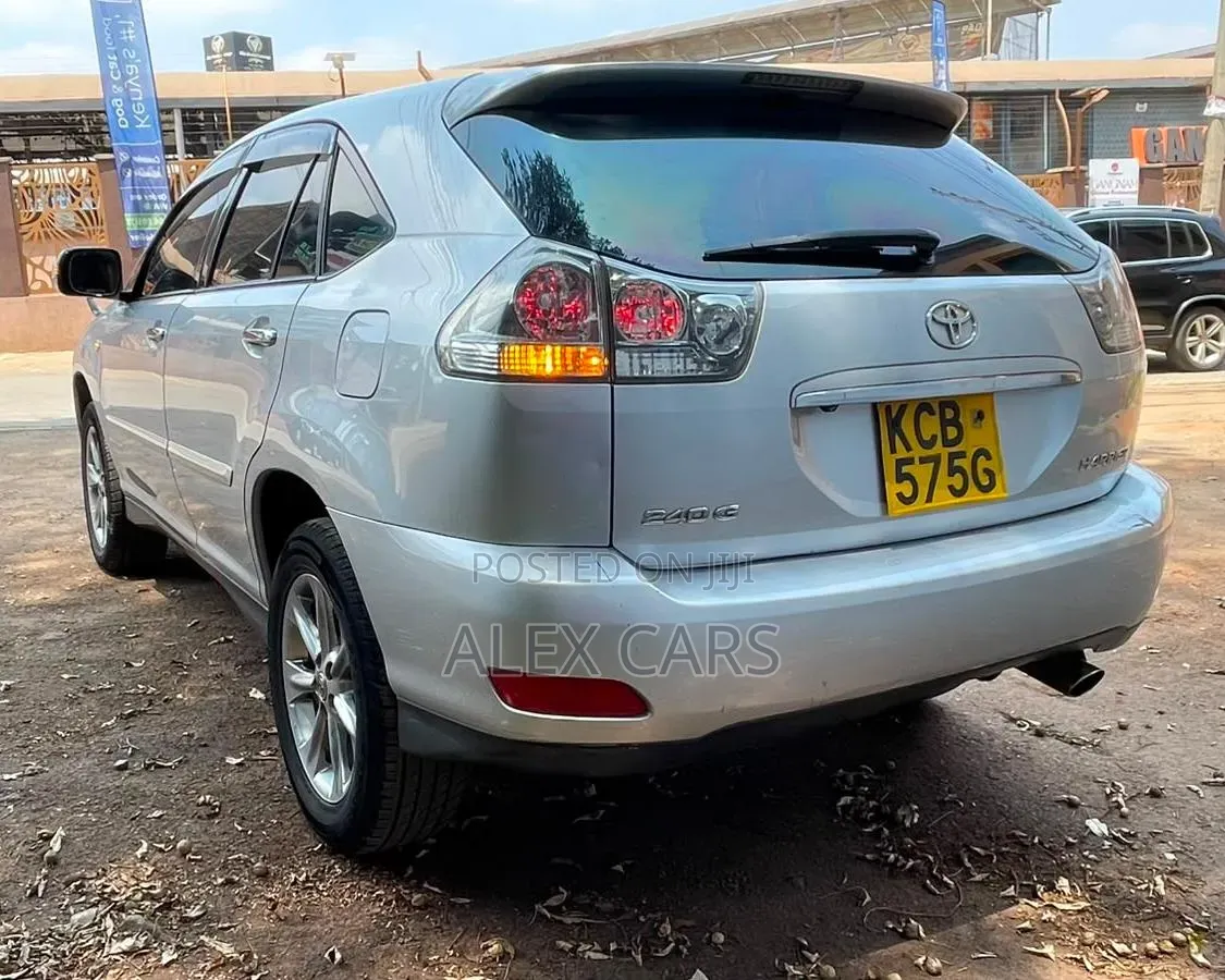 Toyota Harrier 2008 Silver