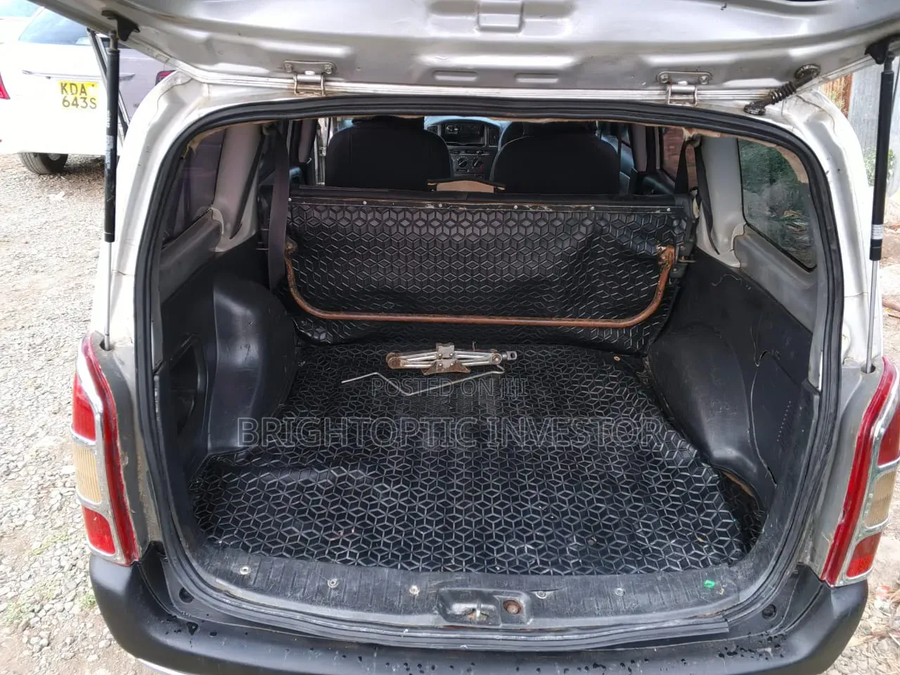 Toyota Probox 2007 Silver