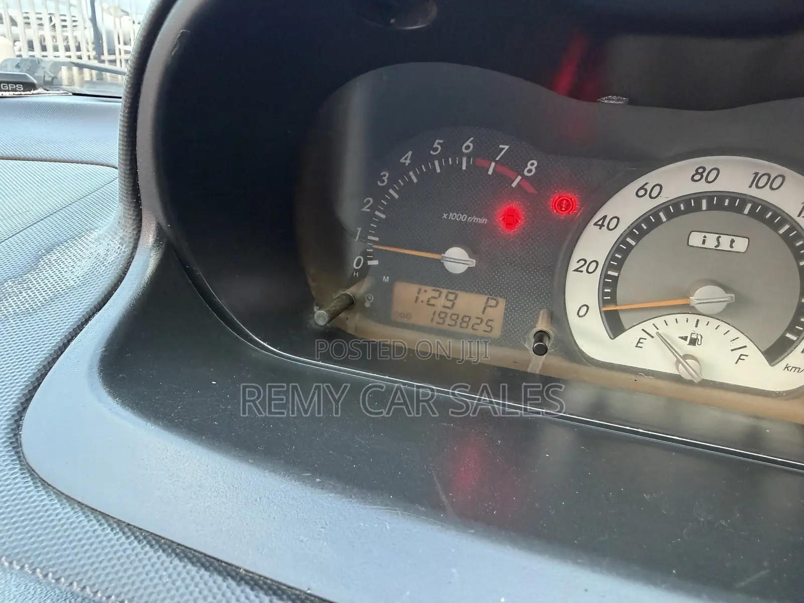 Toyota IST 2008 White