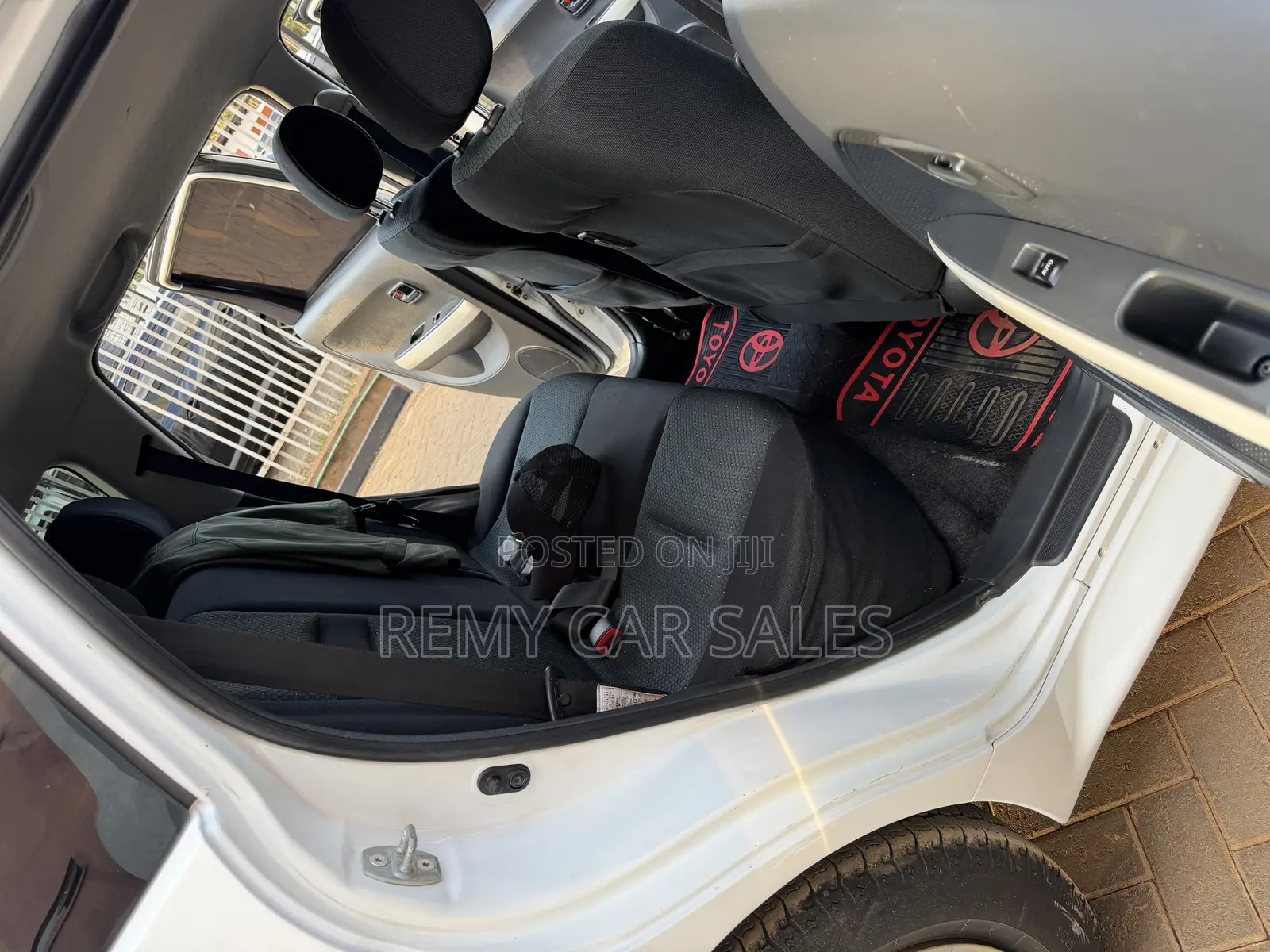 Toyota IST 2008 White