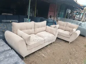 5 Seaters Love Seat With Spring Cushions