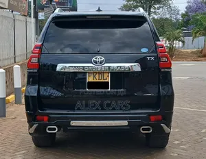 Toyota Land Cruiser Prado 2018 Black