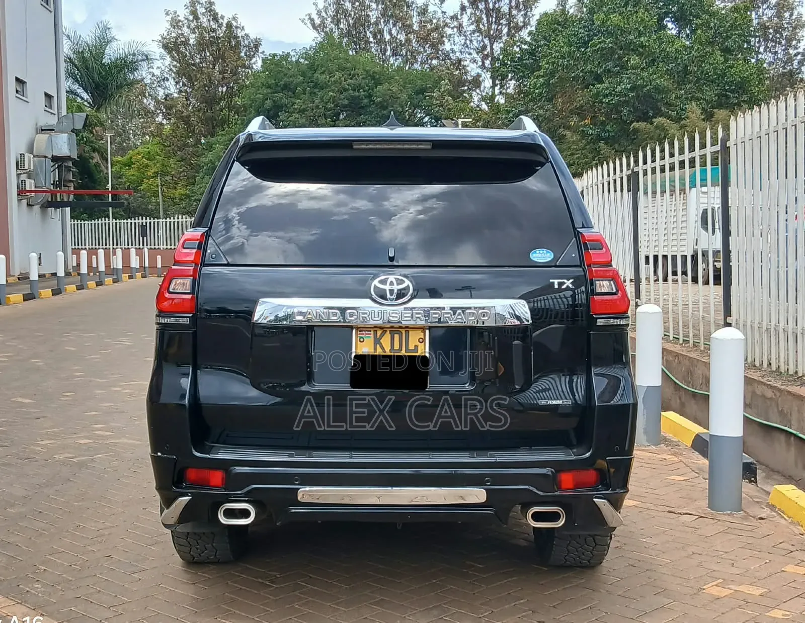 Toyota Land Cruiser Prado 2018 Black