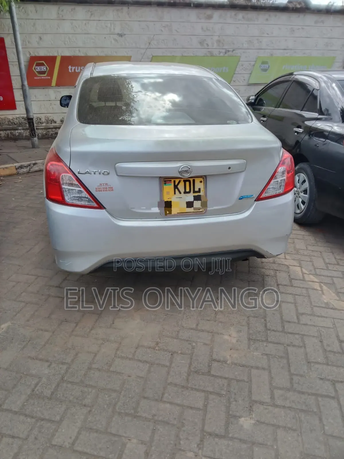 Nissan Tiida 2014 Silver