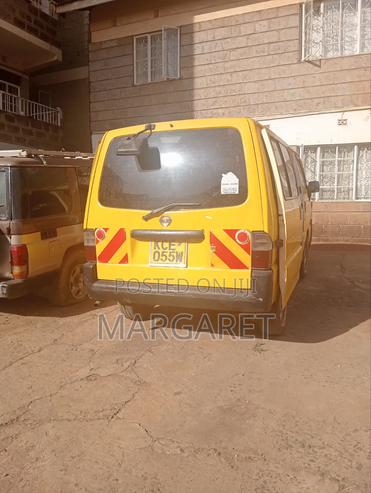 Mazda B 2010 Yellow