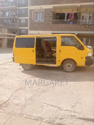 Mazda B 2010 Yellow