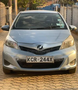 Toyota Vitz 2012 Blue