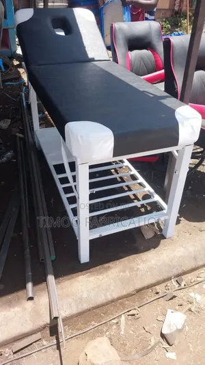 Quality Foldable Massage Bed ,.