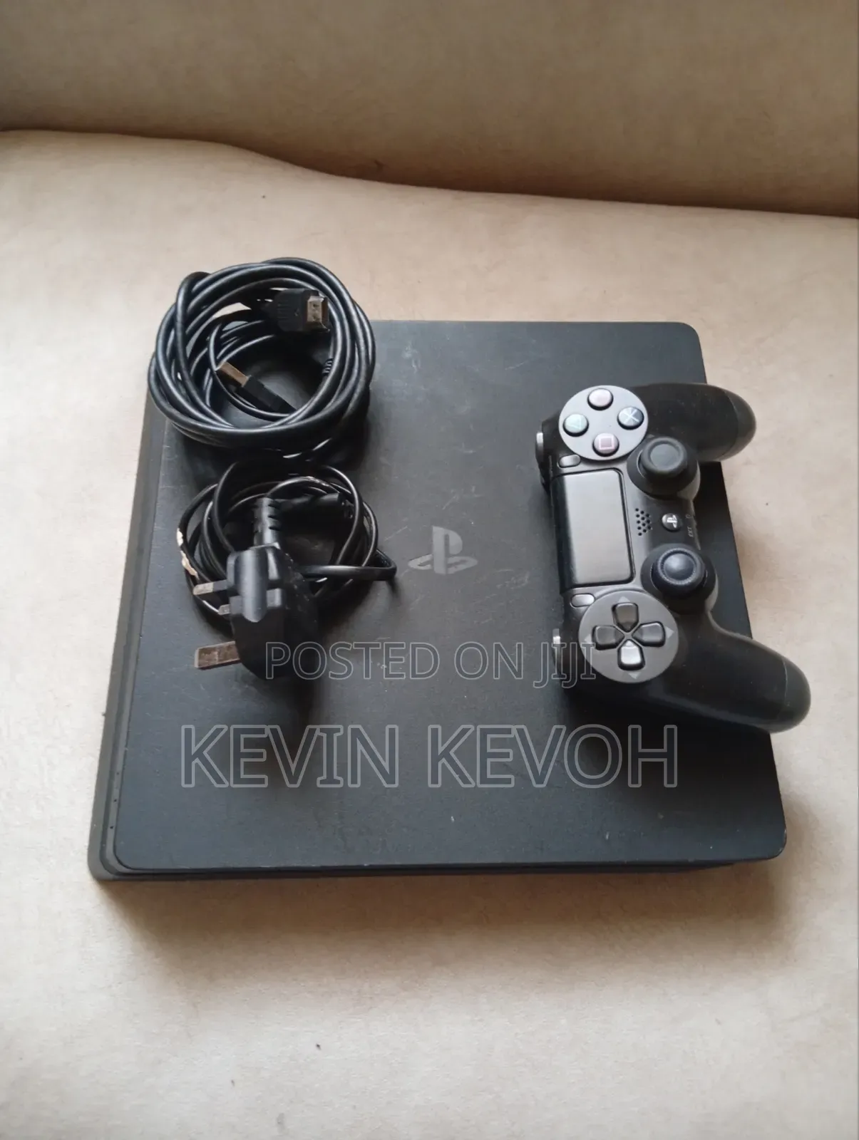 PlayStation 4 Slim