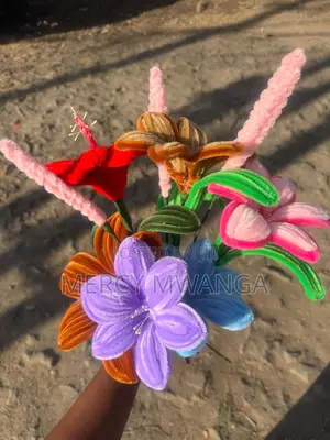 Unique and Beautiful Bouquet and Gifts