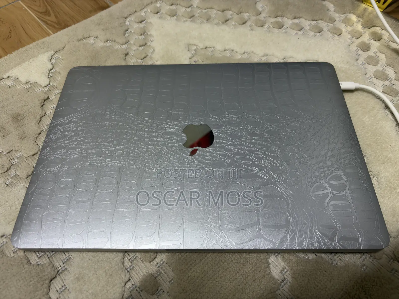 New Laptop Apple MacBook Pro 32GB Intel Core i7 SSD 512GB