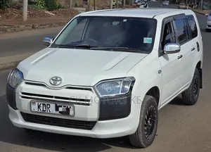 Toyota Succeed 2018 White