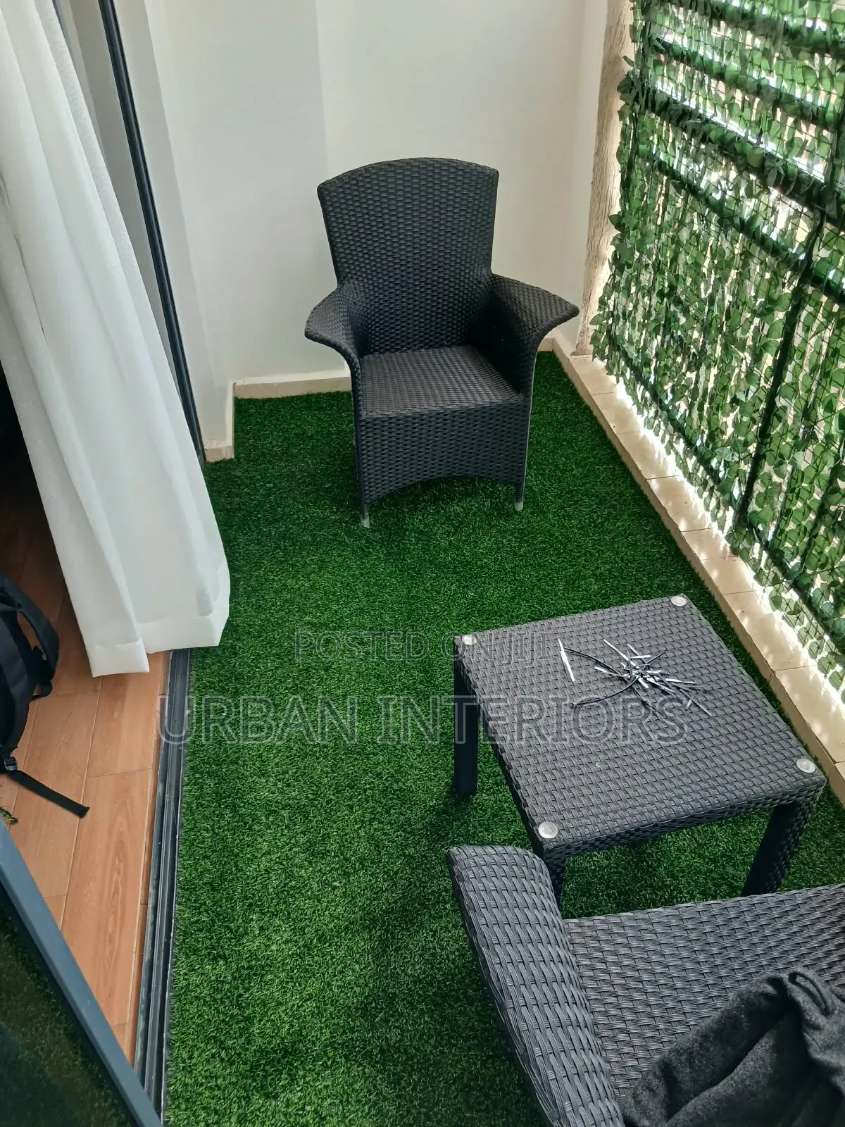 Grass Carpet Installation Grass Carpet Installation in Small Spaces