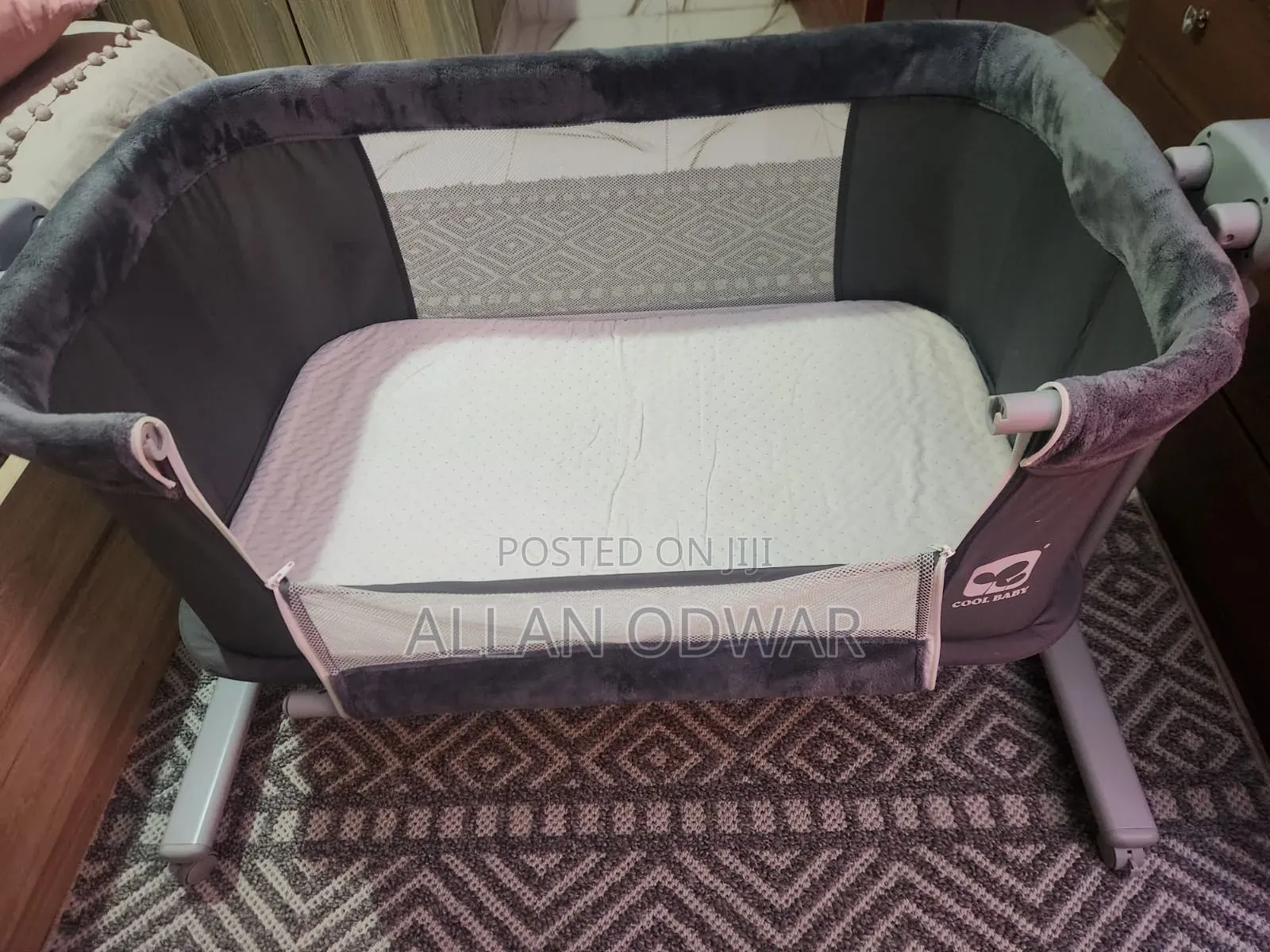 Bassinet/ Co-Sleeper