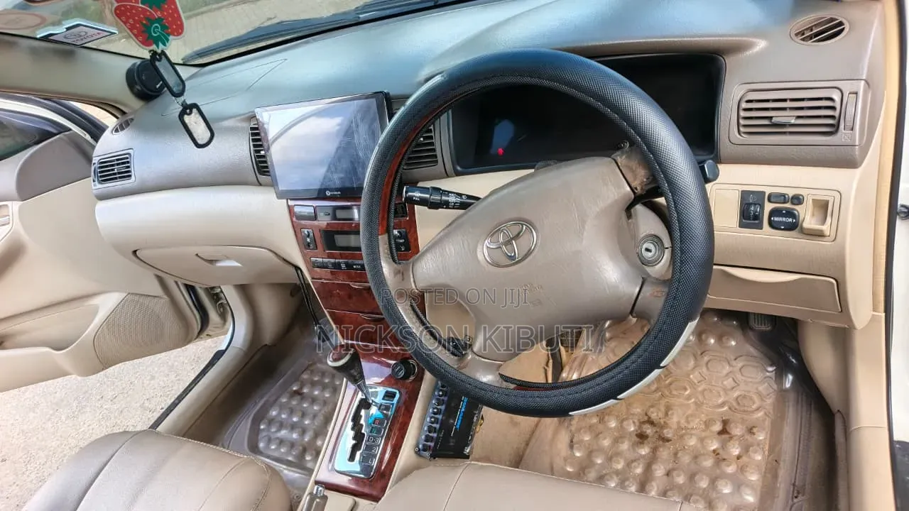 Toyota Corolla 2008 White