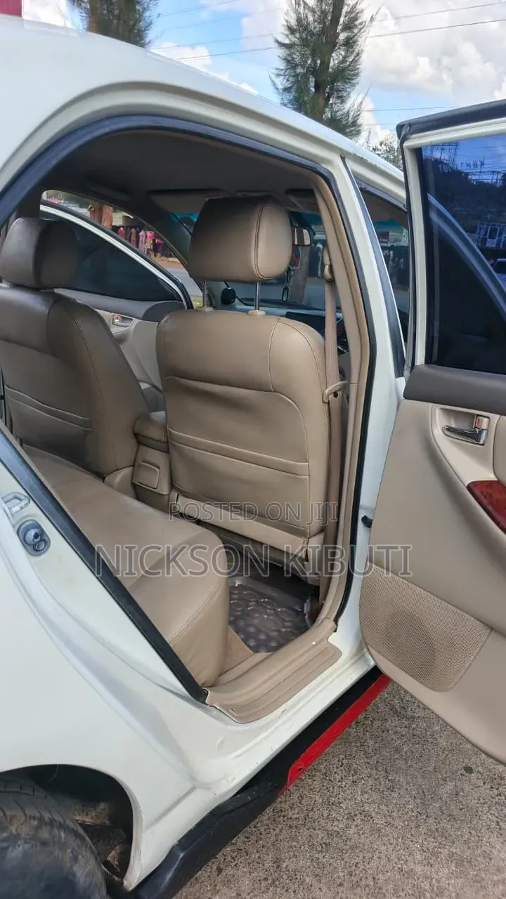 Toyota Corolla 2008 White
