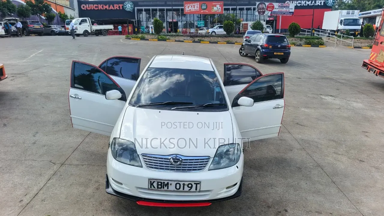 Toyota Corolla 2008 White