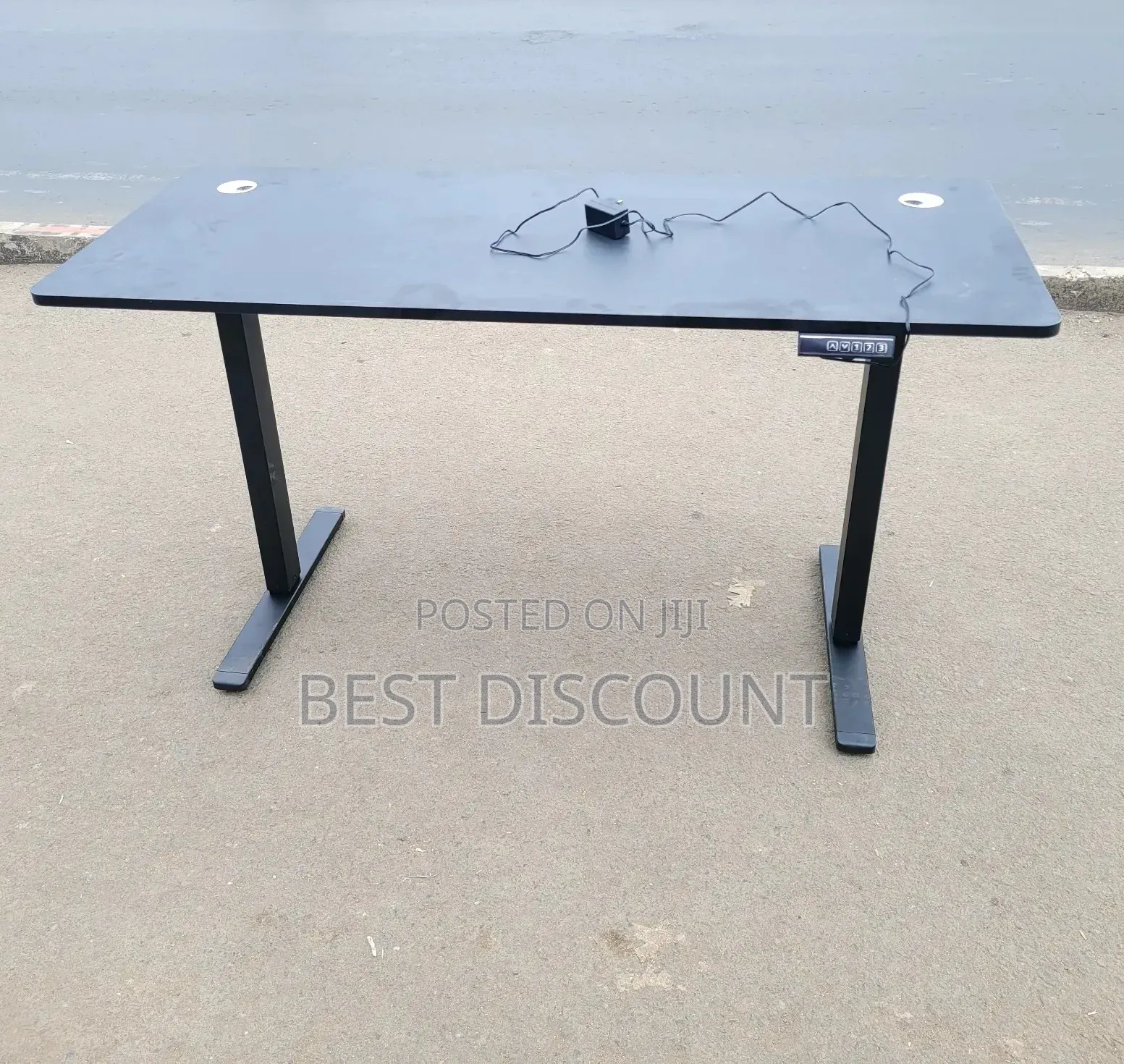 Electric Monitored Adjustable Desk (4- Fts)