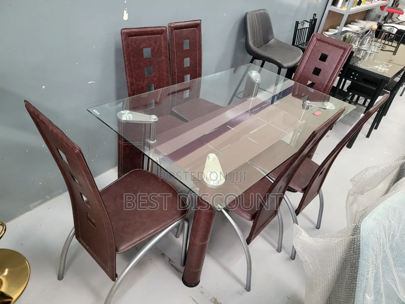 Executive ; Glass Dining Table 6 Seater.