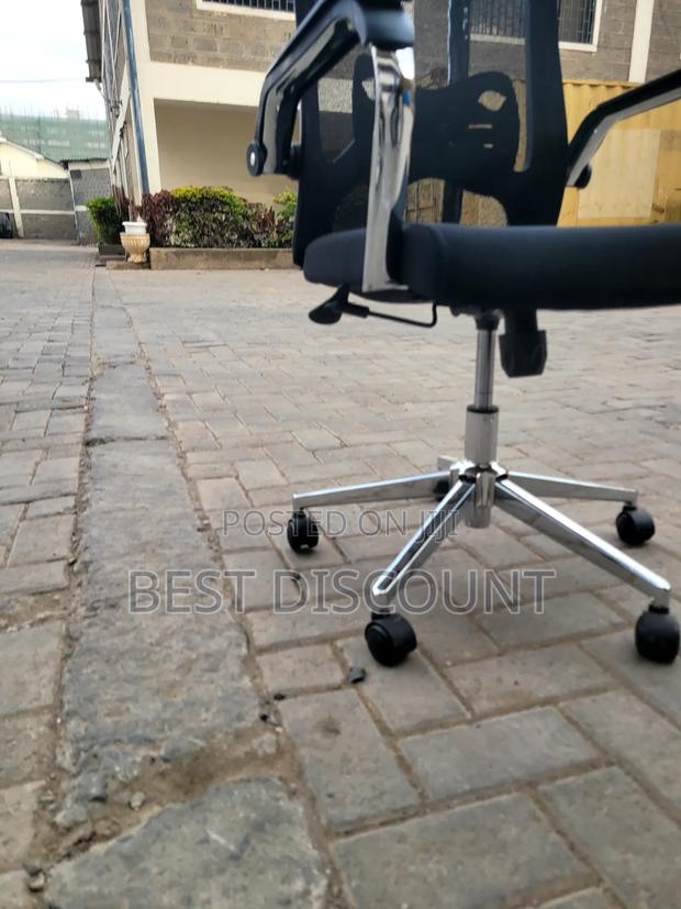 Executive Office Chair - thumbnail 6