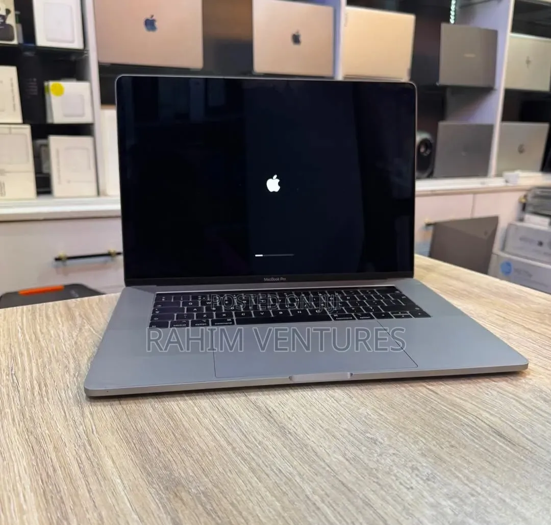 Laptop Apple MacBook Pro 2019 16GB Intel Core i9 SSD 1T