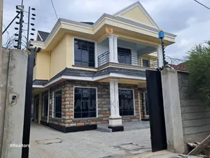 5bdrm Maisonette in Syokimau, Gateway Mall Area for rent