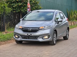 Honda Fit 2019 Silver