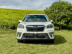 Subaru Forester 2019 White