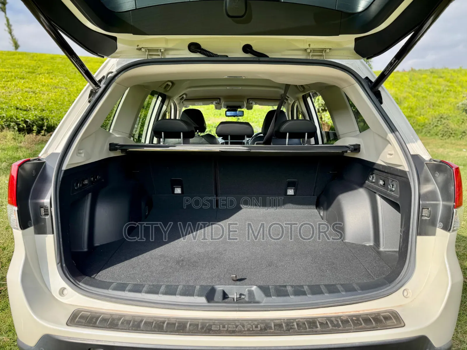 Subaru Forester 2019 White