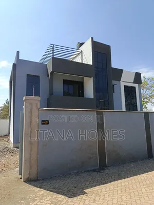 4bdrm Mansion in Mugutha, Kimbo for sale
