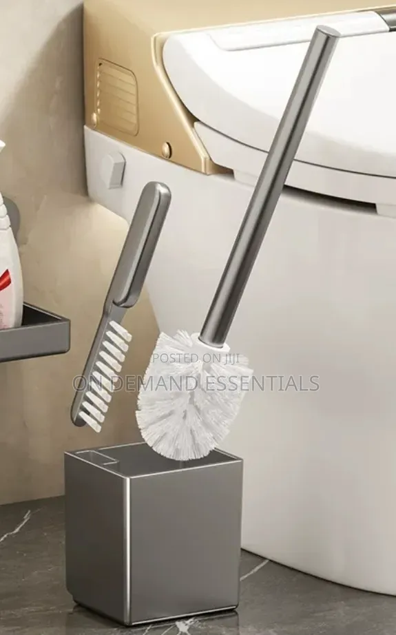 2-in-1 Wall-Mounted Toilet Cleaning Set