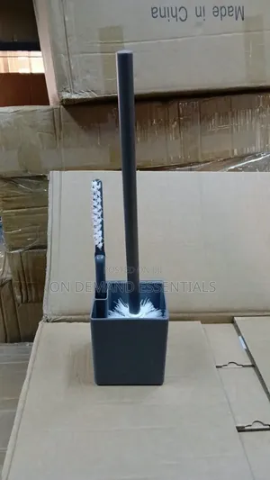 2-in-1 Wall-Mounted Toilet Cleaning Set