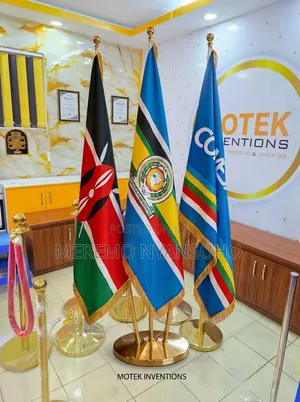 Triple Stand With Executive Flags