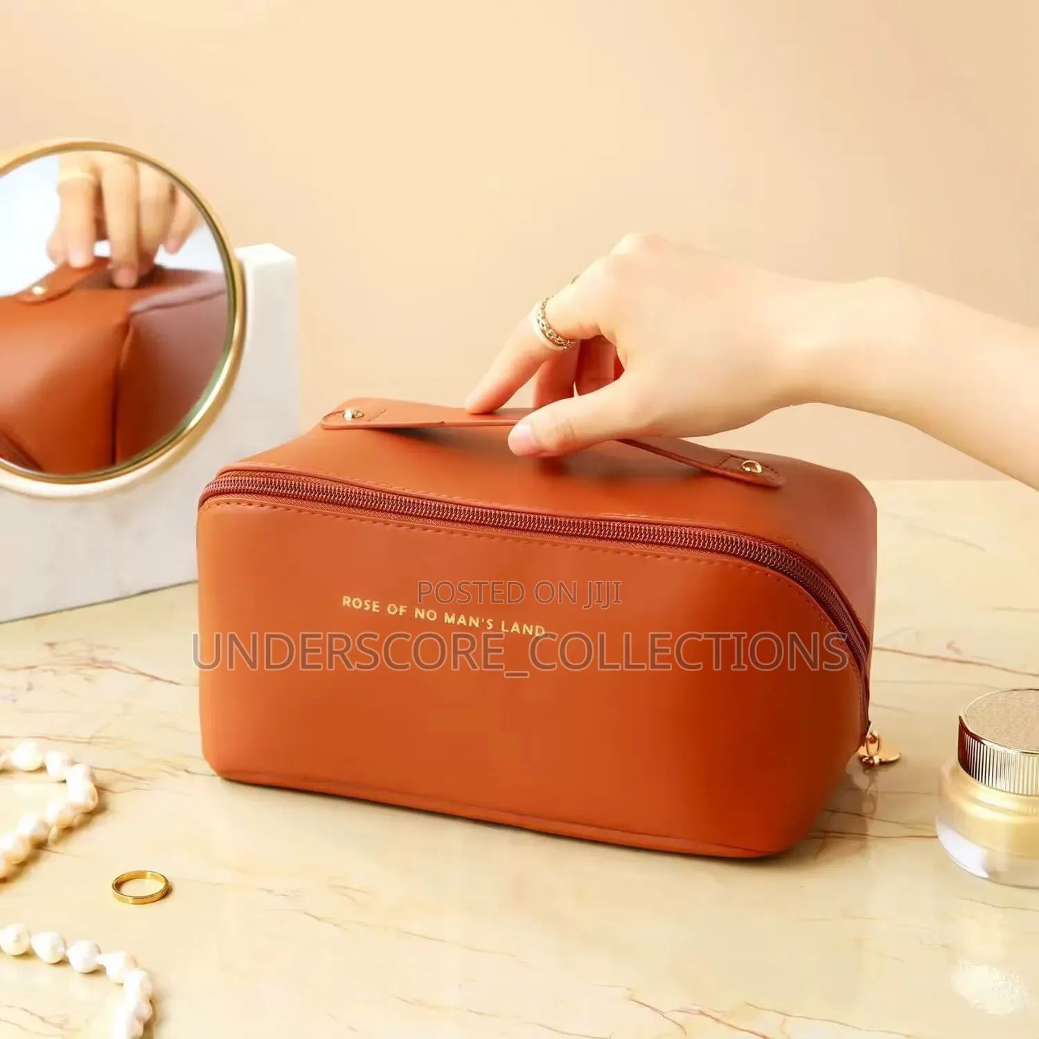 Large Capacity Luxury PU Leather Cosmetic Makeup Bag/Organizer*