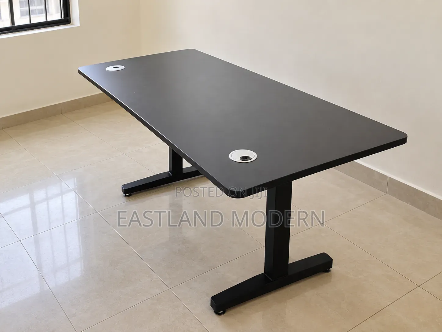 Black Electric Adjustable Table