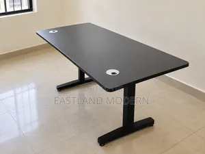 Black Electric Adjustable Table