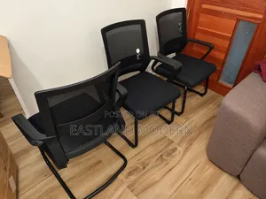 Black Mesh Visitor Chairs