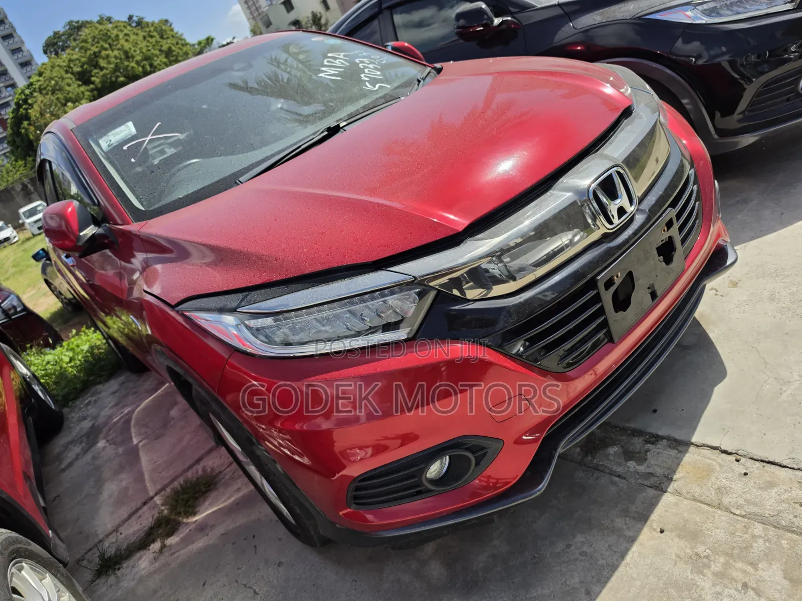 Honda Vezel 2019 Red