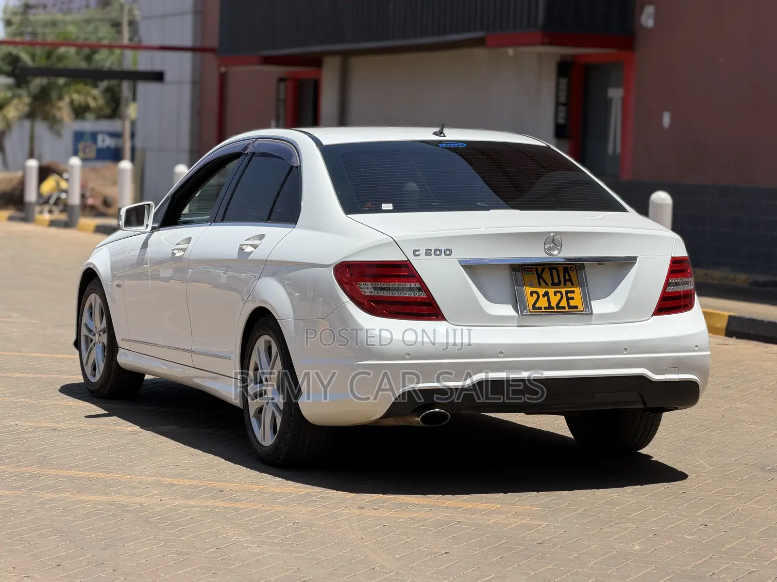 Mercedes-Benz C200 2013 White