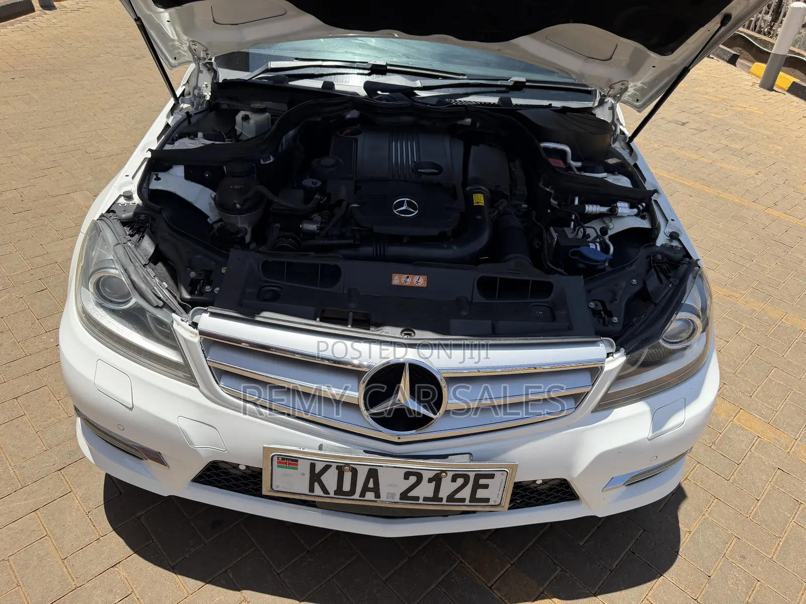 Mercedes-Benz C200 2013 White