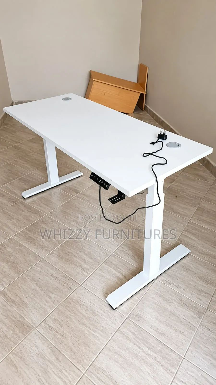 Electric Desk: White Sit Stand Office Desk