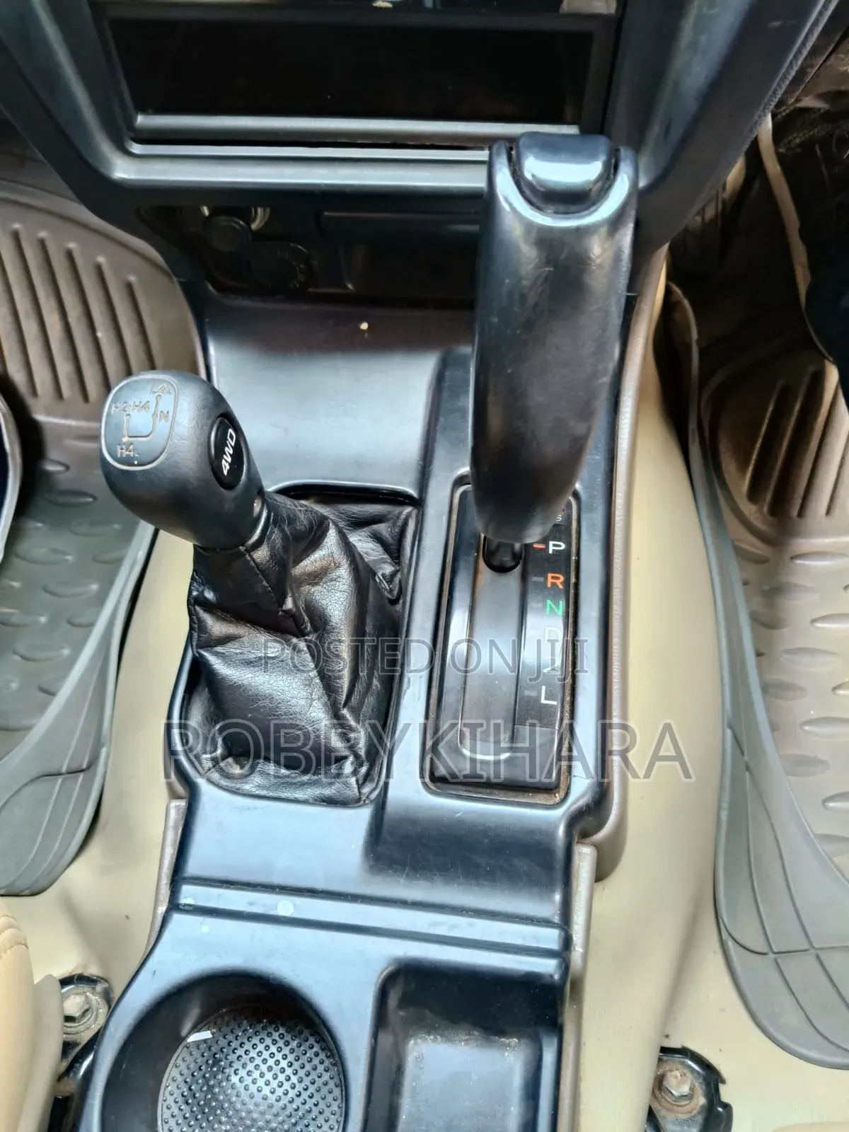 Toyota Hilux Surf 2.7 SSR 2001 Beige