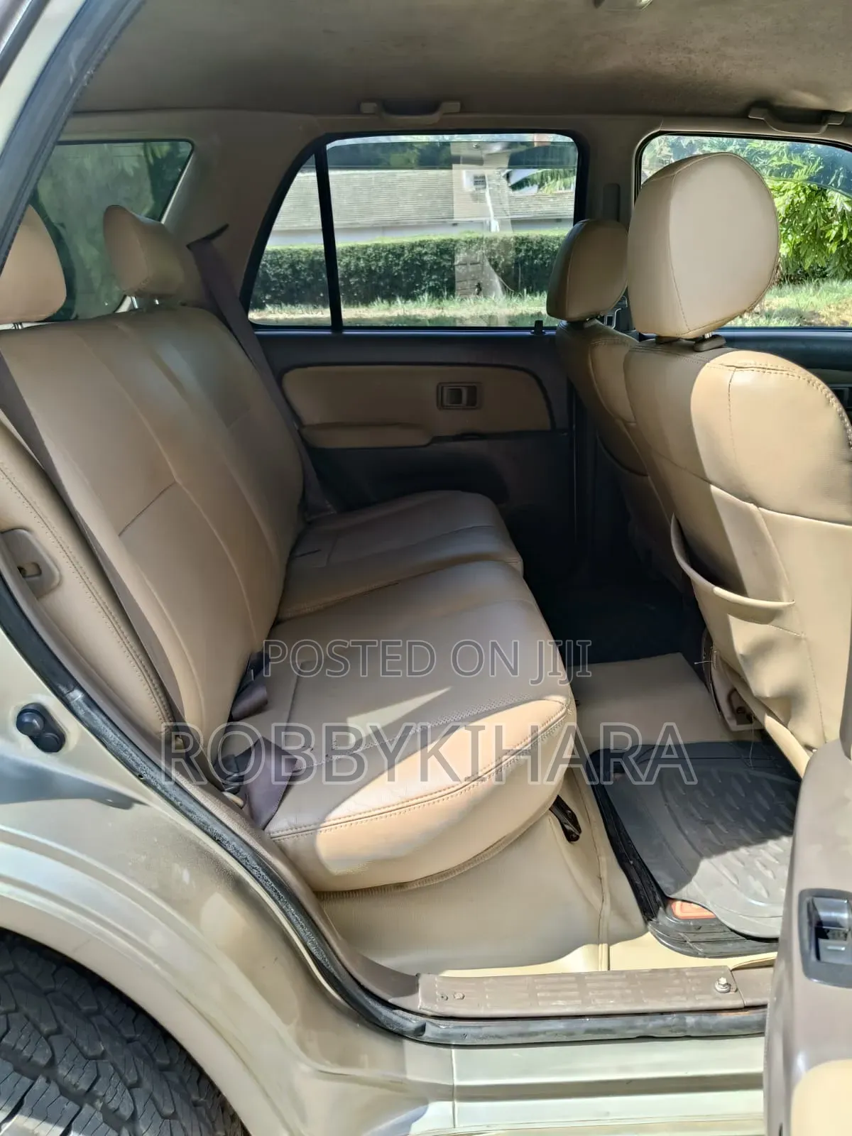 Toyota Hilux Surf 2.7 SSR 2001 Beige