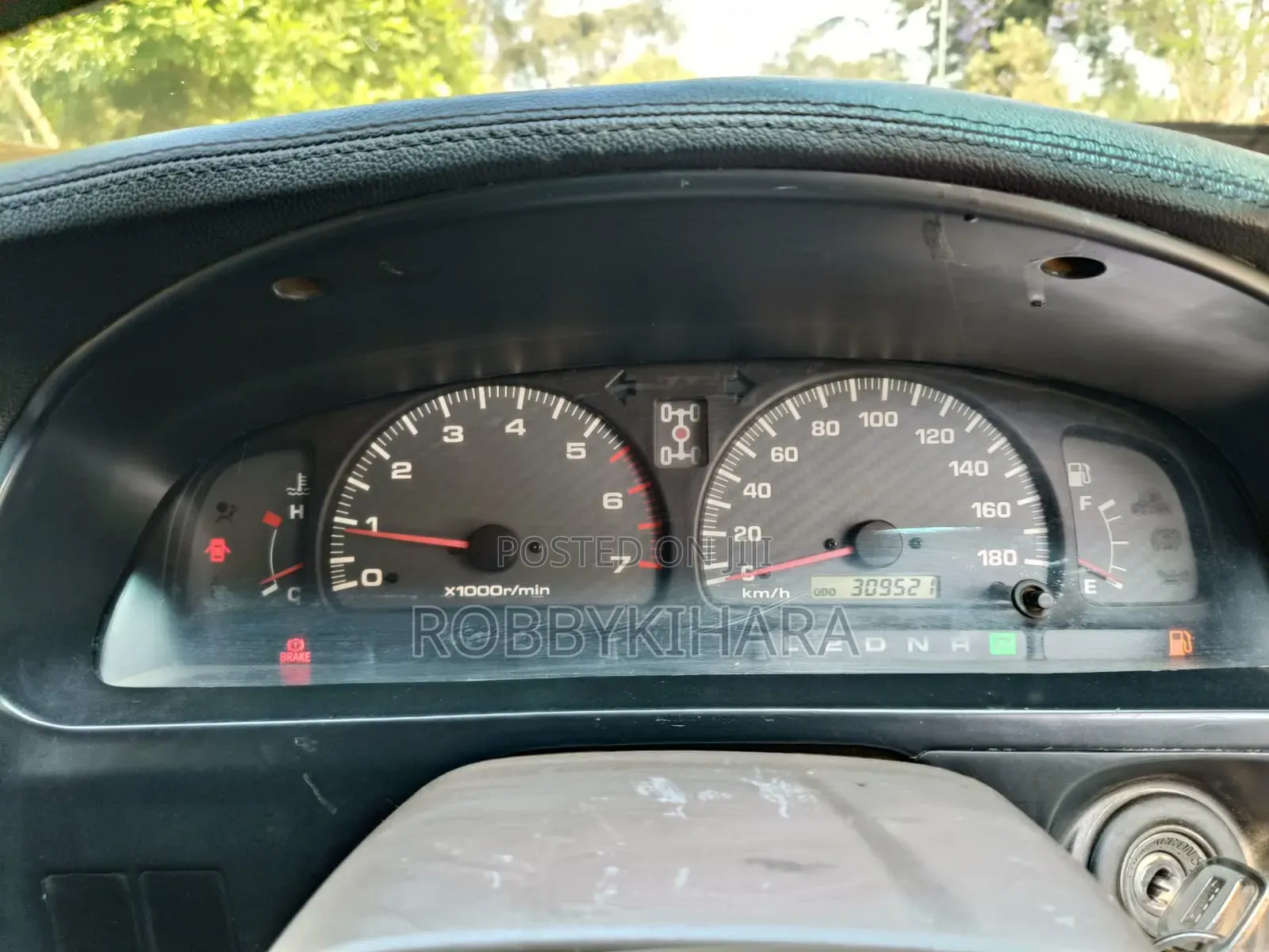 Toyota Hilux Surf 2.7 SSR 2001 Beige