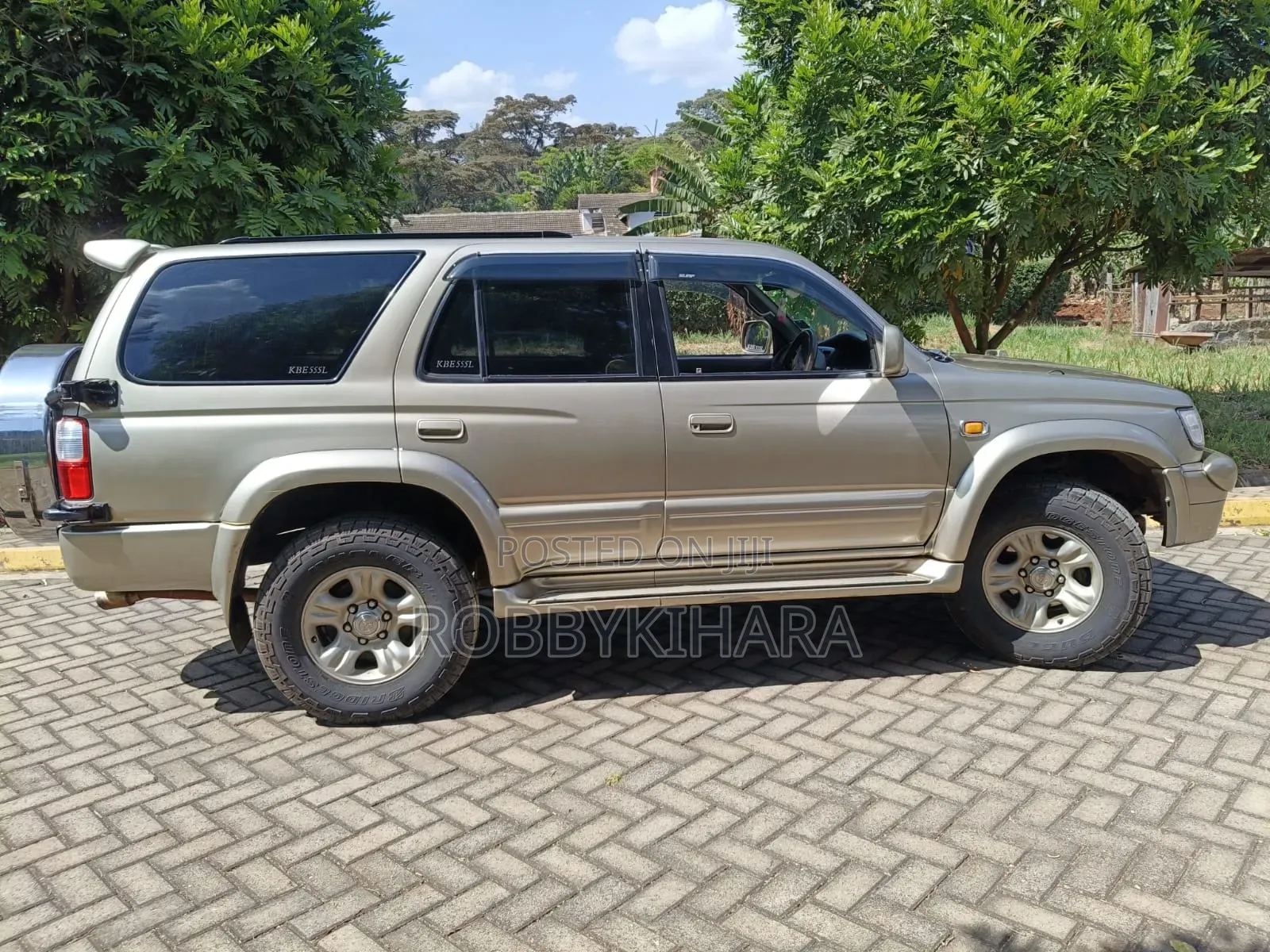 Toyota Hilux Surf 2.7 SSR 2001 Beige