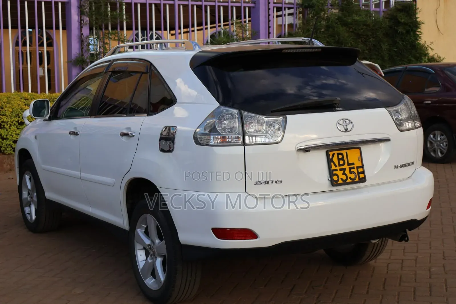 Toyota Harrier 2003 White