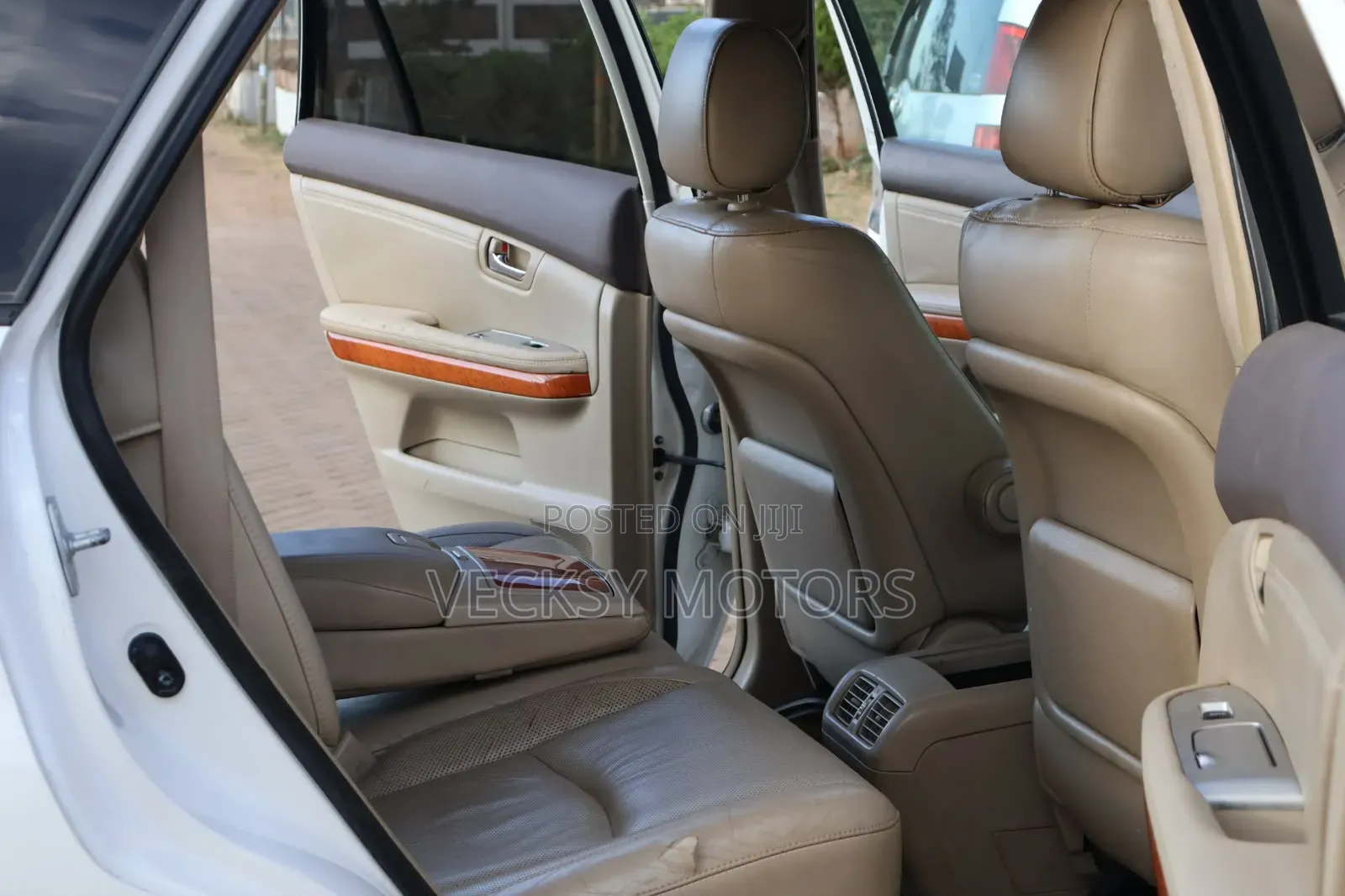 Toyota Harrier 2003 White